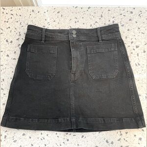 Black Madewell Stretchy denim A line mini skirt, size 4